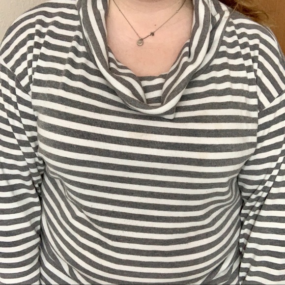 Liz Claiborne Striped Cowl Neck Sweater Size 1X - Picture 2 of 6